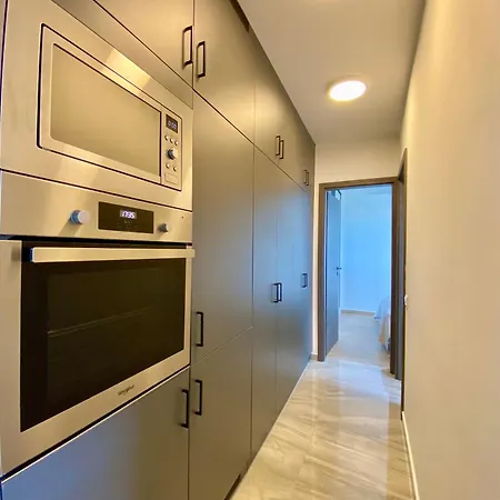 Hello 3b Apartment *